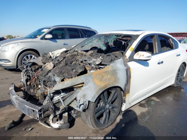 1N4BL3AP8GC174085 Nissan Altima 3.5 Sl