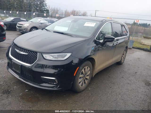 Chrysler Pacifica Hybrid Select 2024 2C4RC1S77RR150236 Image 2
