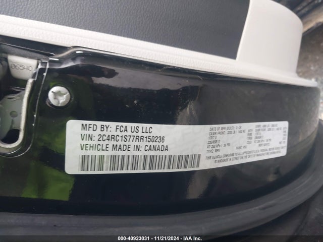 Chrysler Pacifica Hybrid Select 2024 2C4RC1S77RR150236 Image 9