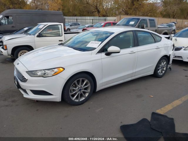 3FA6P0HDXHR336172 Ford FUSION SE