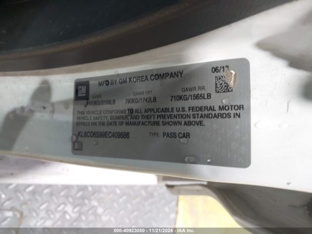 KL8CD6S99EC409886 Chevrolet Spark 1lt Auto