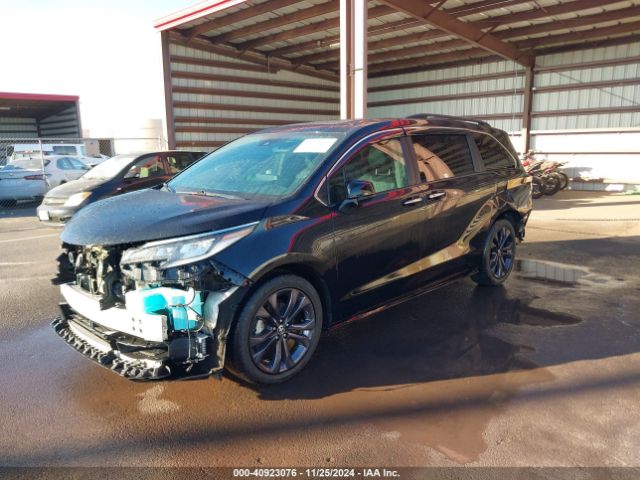 5TDDRKEC9NS101595 Toyota Sienna Xse