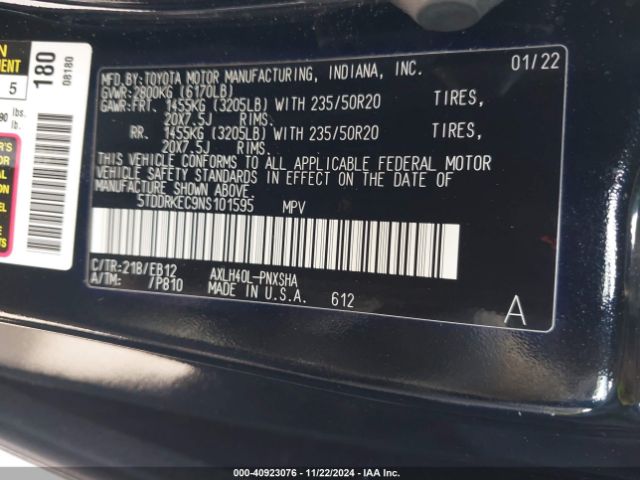 5TDDRKEC9NS101595 Toyota Sienna Xse