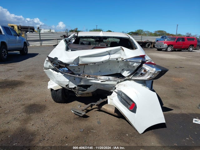 Honda Civic Sport 2019 19XFC2F83KE004404 Image 6