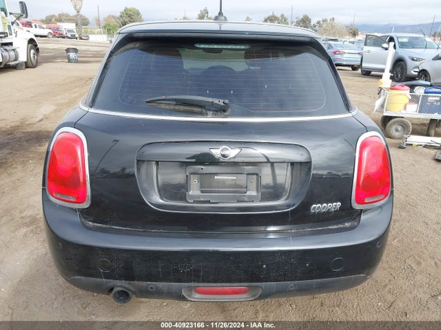Mini Hardtop Cooper 2017 WMWXU1C35H2F78416 Image 17
