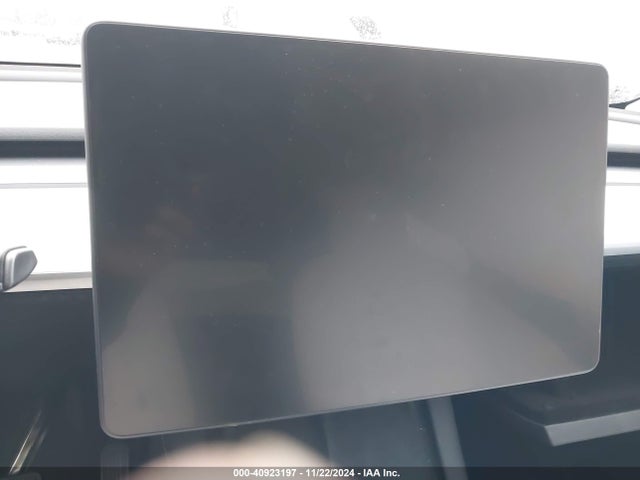 2022 TESLA MODEL Y 7SAYGAEE9NF312886 Photo 6