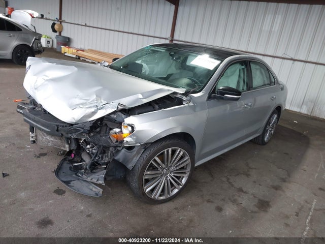 1VWBT7A37FC103096 Volkswagen Passat 1.8t Sport
