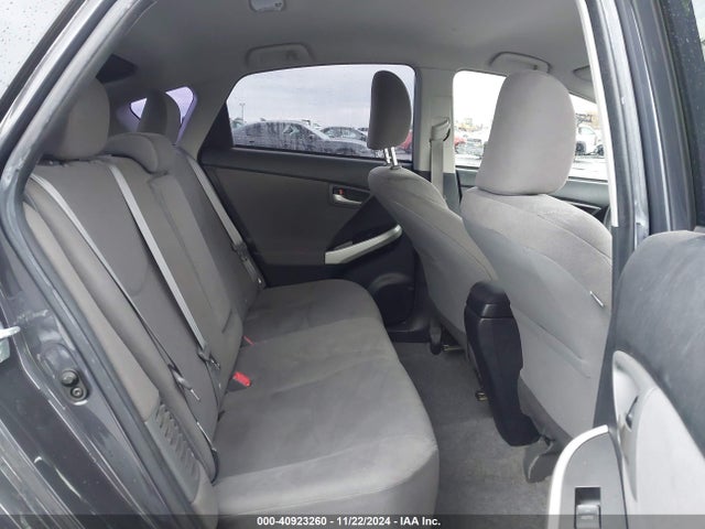 Toyota Prius Two 2014 JTDKN3DU7E0363380 Image 8