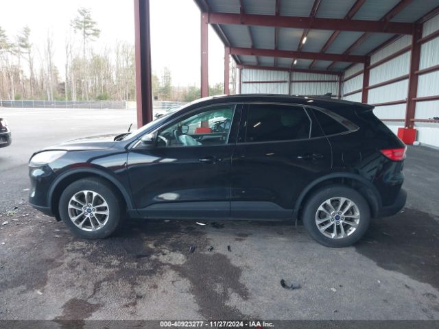 1FMCU9G63MUA98919 Ford ESCAPE SE