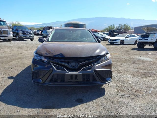 4T1G11AK3NU718977 Toyota Camry Se Nightshade Edition