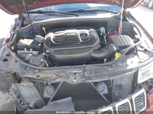 1C4RJFAGXHC784250 Jeep Grand Cherokee Laredo 4x4