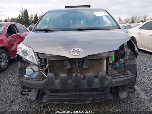 5TDDK3DC1FS097930 Toyota Sienna Xle/limited