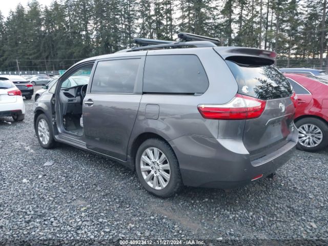 5TDDK3DC1FS097930 Toyota Sienna Xle/limited