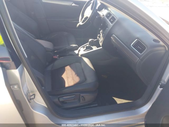 3VWL07AJ0EM403183 Volkswagen Jetta 1.8t Sel