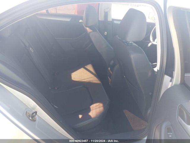 3VWL07AJ0EM403183 Volkswagen Jetta 1.8t Sel