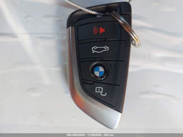 3MW69FF07P8D59756 BMW 330I