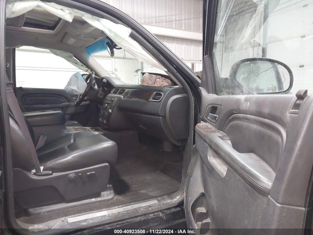GMC Sierra 2500hd Denali 2014 1GT125EG5EF114579 Image 5