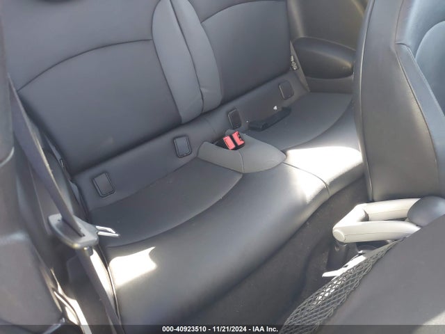 2008 MINI COOPER S WMWMF73548TV34061 Photo 7