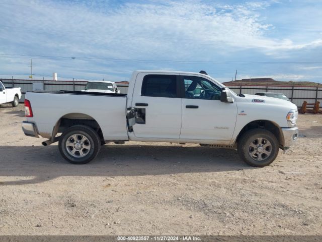 3C6UR5DL9RG340479 RAM 2500 Big Horn  4x4 6'4 Box