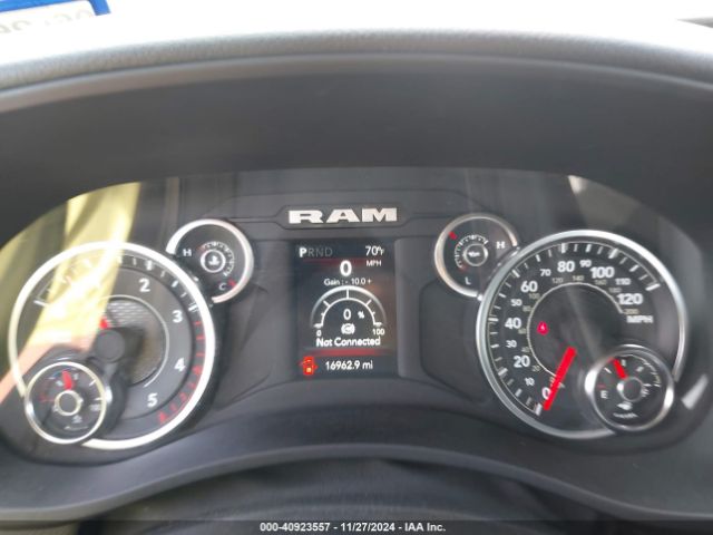 3C6UR5DL9RG340479 RAM 2500 Big Horn  4x4 6'4 Box