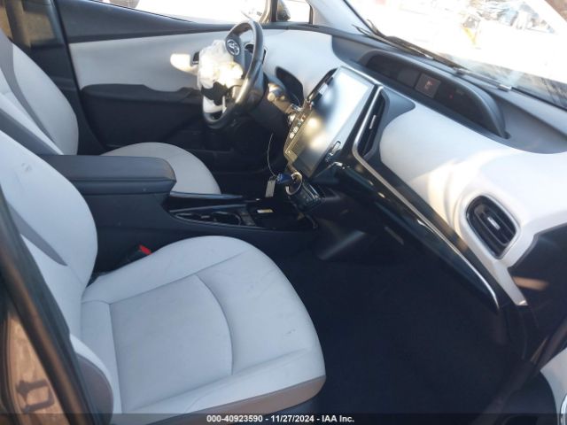 JTDKAMFP0N3224098 Toyota Prius Prime Xle