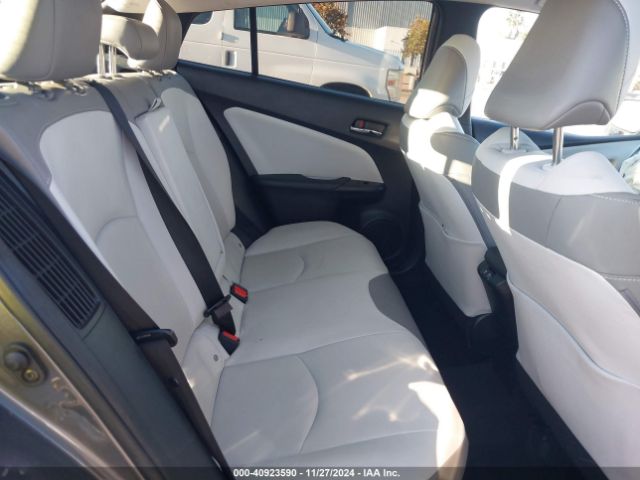 JTDKAMFP0N3224098 Toyota Prius Prime Xle