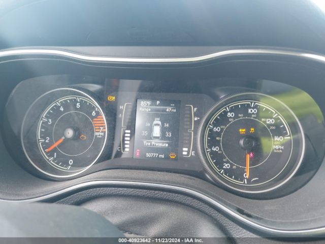 1C4PJLCB6MD207985 Jeep Cherokee Latitude Fwd