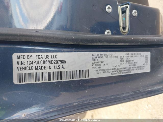1C4PJLCB6MD207985 Jeep Cherokee Latitude Fwd