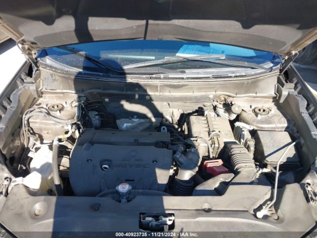 JA4AP3AU9HZ048746 Mitsubishi Outlander Sport 2.0 Es