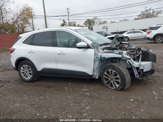 Ford ESCAPE SE 2021 1FMCU9G66MUA65025 Image 13