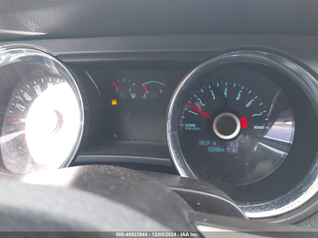 Ford MUSTANG GT 2014 1ZVBP8FF5E5218022 Image 7