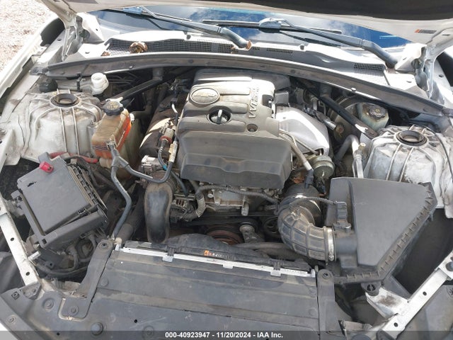 Chevrolet Camaro 1lt 2017 1G1FB1RX0H0137048 Image 10