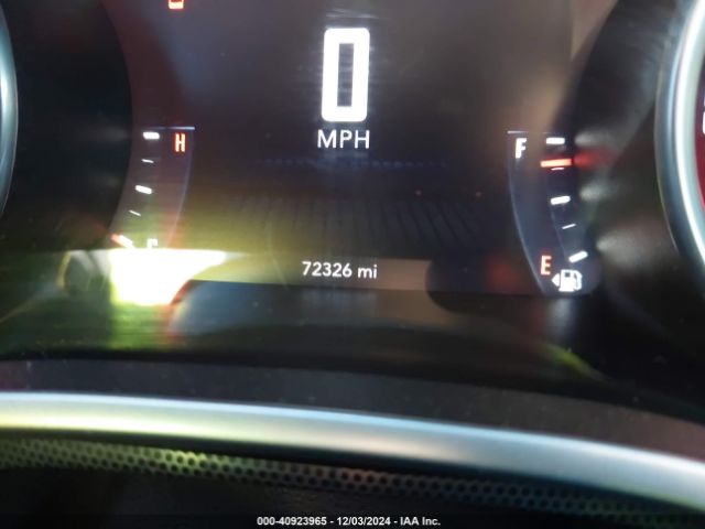 2C3CDZBT4FH889360 Dodge Challenger R/t Plus