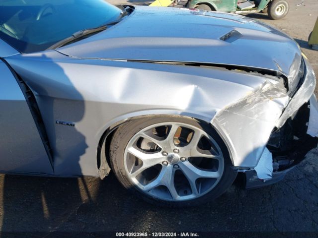 2C3CDZBT4FH889360 Dodge Challenger R/t Plus