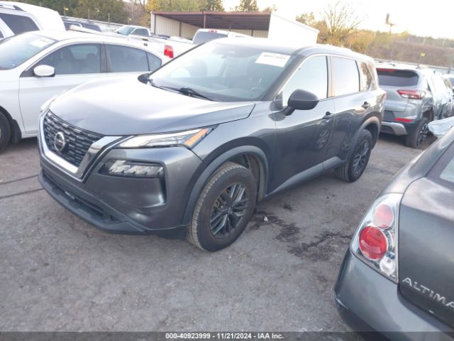 5N1AT3AA4MC814978 Nissan Rogue S Fwd