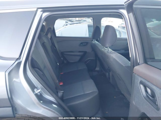 5N1AT3AA4MC814978 Nissan Rogue S Fwd