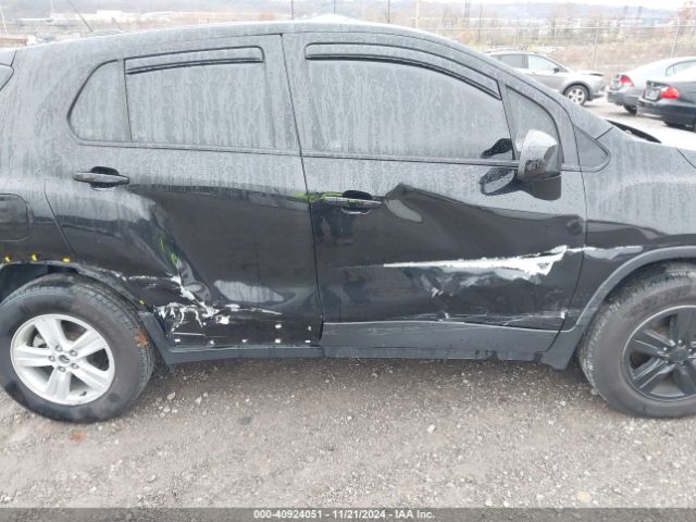 KL7CJNSB5MB360586 Chevrolet Trax Awd Ls