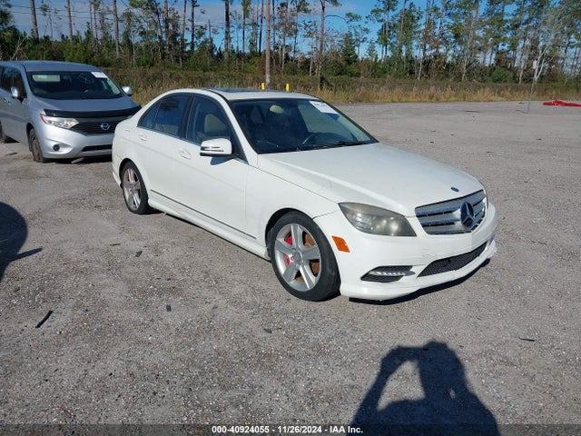 2011 Mercedes-benz C 300 Luxury/sport მანქანა იყიდება აუქციონზე, vin: WDDGF5EB1BA468679, აუქციონის ნომერი: 40924055