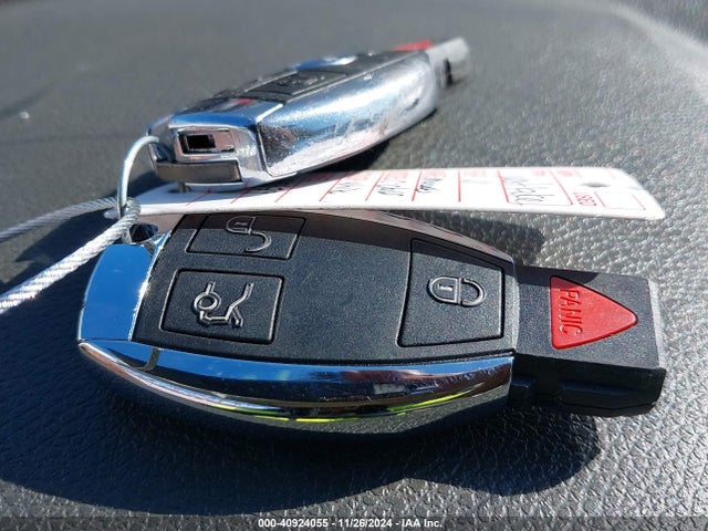 2011 Mercedes-benz C 300 Luxury/sport მანქანა იყიდება აუქციონზე, vin: WDDGF5EB1BA468679, აუქციონის ნომერი: 40924055