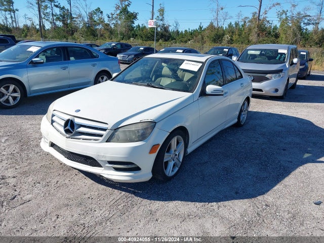 2011 Mercedes-benz C 300 Luxury/sport მანქანა იყიდება აუქციონზე, vin: WDDGF5EB1BA468679, აუქციონის ნომერი: 40924055