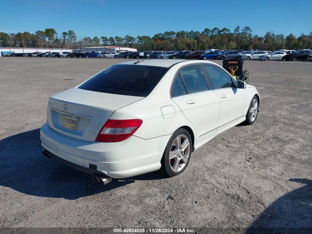 2011 Mercedes-benz C 300 Luxury/sport მანქანა იყიდება აუქციონზე, vin: WDDGF5EB1BA468679, აუქციონის ნომერი: 40924055