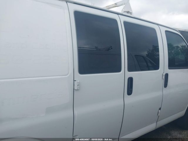 1GTW7AFGXJ1910704 GMC Savana 2500 Work Van