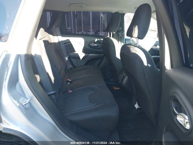 Jeep Cherokee Latitude 4x4 2019 1C4PJMCB2KD228447 Image 8