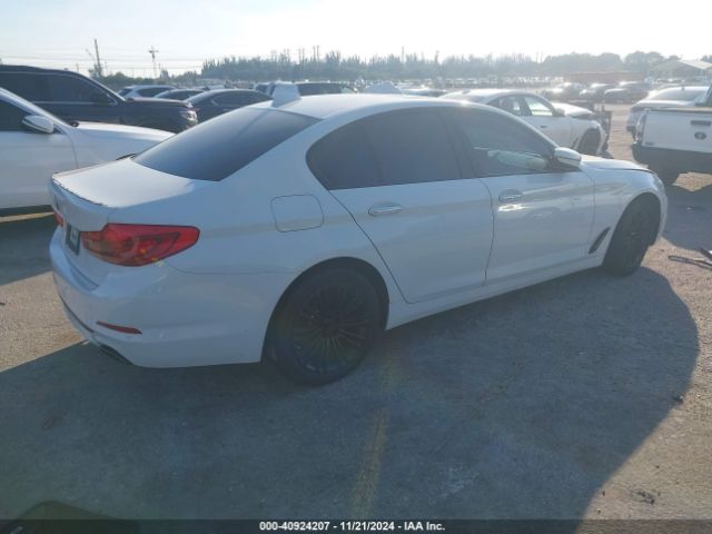 WBAJE5C53JG918311 BMW 540I