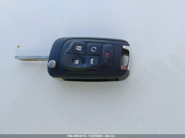 2GNALAEK5E1170529 Chevrolet EQUINOX LS