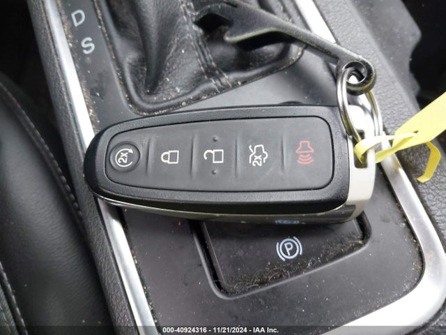 Ford Escape Titanium 2017 1FMCU9JD0HUD14268 Image 11