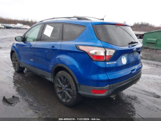 Ford Escape Titanium 2017 1FMCU9JD0HUD14268 Image 3