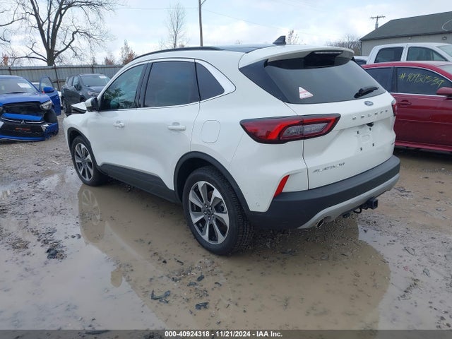 1FMCU9JA6PUB41537 Ford Escape Platinum