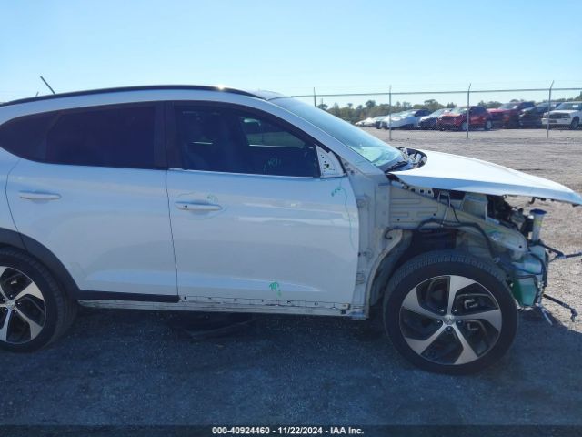 KM8J33A26HU574857 Hyundai Tucson Value