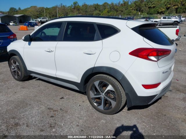 2017 HYUNDAI TUCSON KM8J33A26HU574857 Photo 2